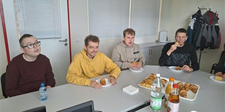 Powiększ grafikę: cykl-praktyk-wspomaganych-716253.jpg