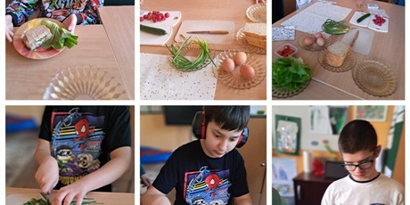 Powiększ grafikę: Kolaż 6 zdjęć. 2 zdjęcia uczniowie oglądają zdrowe produkty na kanapki. 1 zdjęcie uczeń kroi szczypiorek. 2 zdjęcia uczniowie pokazują zdrowe kanapki.