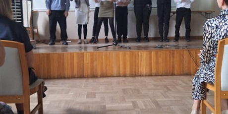 Powiększ grafikę: festiwal-piosenki-religijnej-617220.jpg