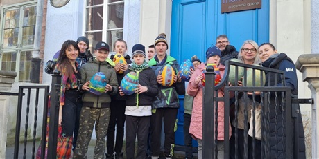 Powiększ grafikę: gdanska-starowka-jest-fajna-ale-w-bocznych-uliczkach-dzieje-sie-o-wiele-wiele-686131.jpg