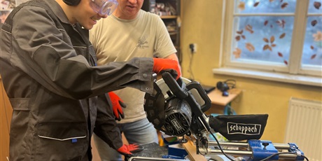 Powiększ grafikę: kariera-bez-barier-stolarskie-odkrycia-662030.jpg