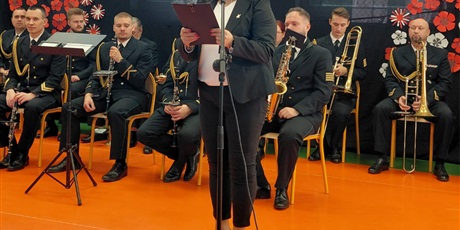 Powiększ grafikę: koncert-patriotyczny-655741.jpg