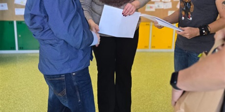 Powiększ grafikę: miedzyszkolny-konkurs-plastyczny-pluszowy-mis-658943.jpg