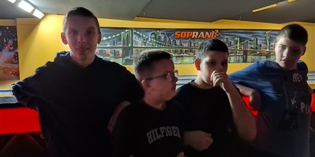 Powiększ grafikę: oet-v-a-w-kregielni-soprano-718987.jpg