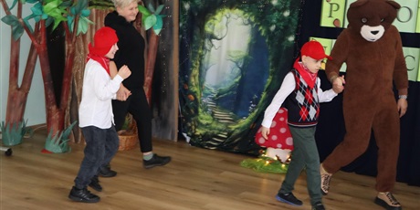 Powiększ grafikę: pasowania-nadszedl-czas-657464.jpg