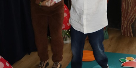 Powiększ grafikę: pasowania-nadszedl-czas-657474.jpg