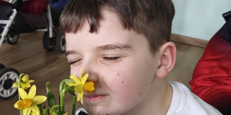 Powiększ grafikę: polisensoryczne-spotkanie-z-wiosna-685429.jpg