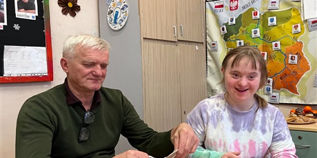 Powiększ grafikę: warsztaty-swiateczne-w-oet-viic-i-viiia-667143.jpg