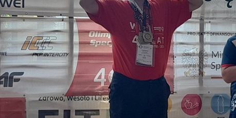 Powiększ grafikę: xiv-ogolnopolskim-mityng-w-trojboju-silowym-627277.jpg